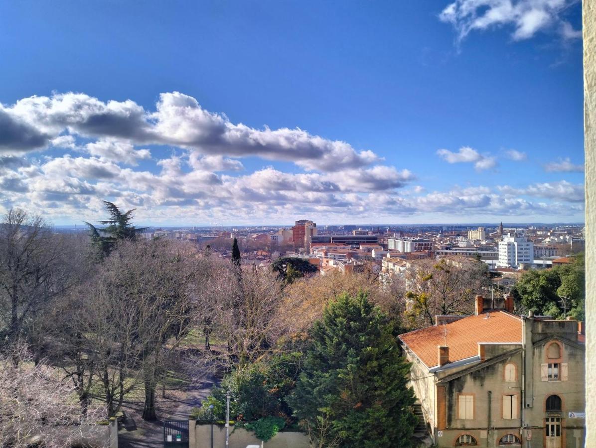 Charmant Logement, Vue Sur Toulouse 1 Min Du Metro Bagian luar foto
