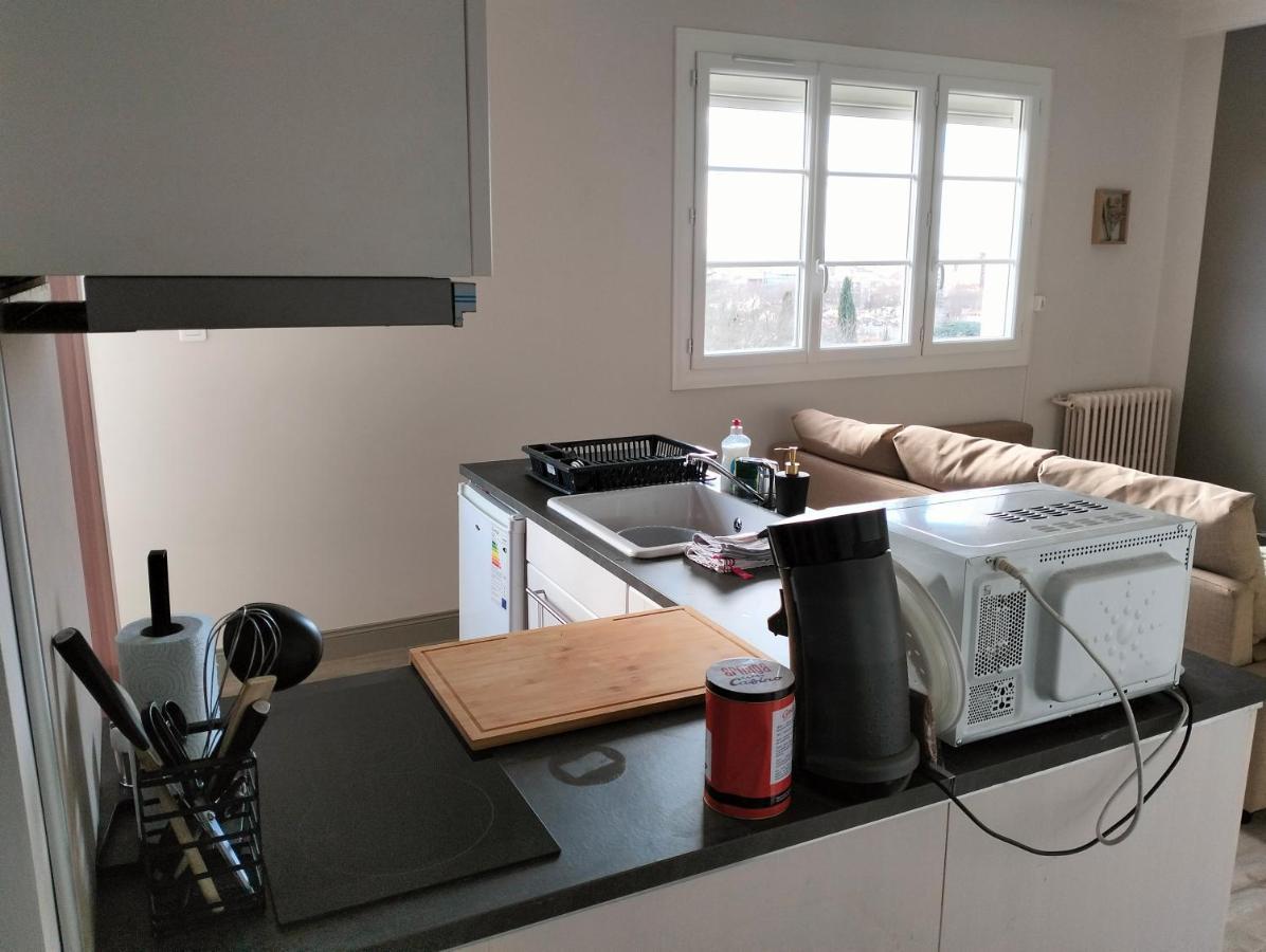 Charmant Logement, Vue Sur Toulouse 1 Min Du Metro Bagian luar foto